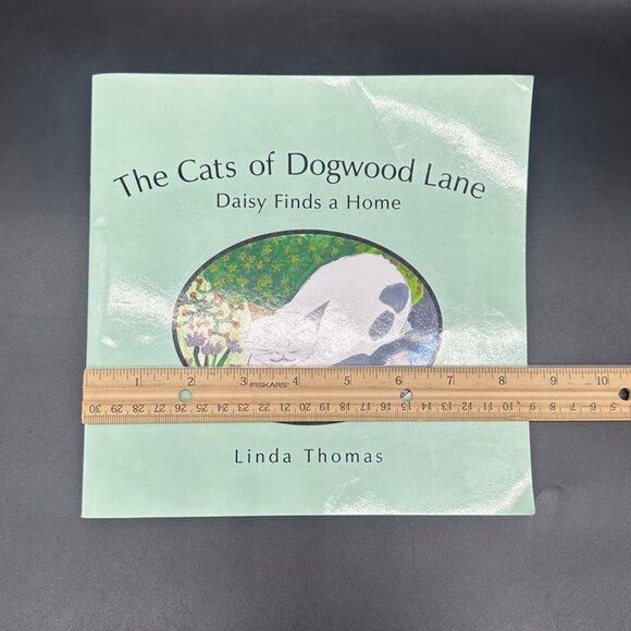 Childrens Book The Cats of Dogwood Lane Linda Thomas Signed Kids Paperback Daisy - Picture 12 of 12